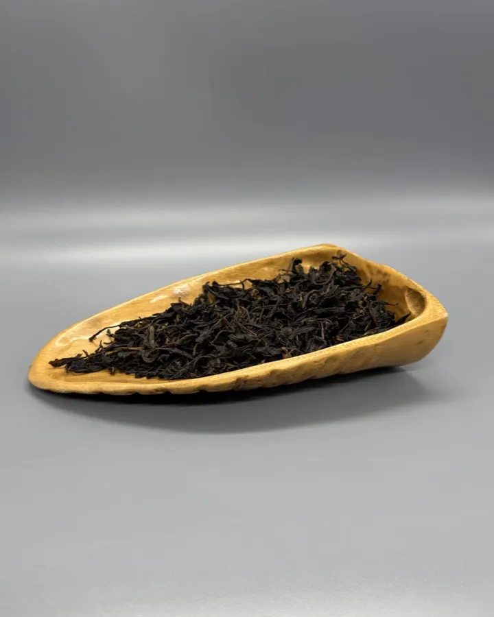 Дзин Фэн Шань Ие Шен Тян Ча (горький)